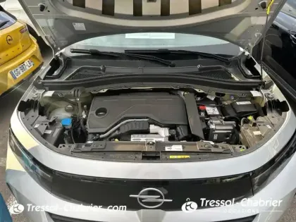 Photo 6 Opel Frontera  1.2 Turbo Hybrid 100 ch e-DCT6 Edition