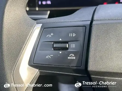 Photo 18 Opel Frontera  1.2 Turbo Hybrid 100 ch e-DCT6 Edition