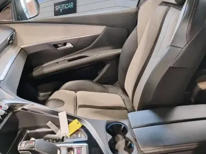 Photo 8 Peugeot 3008 Gén. II Ph2 Allure Pack 5