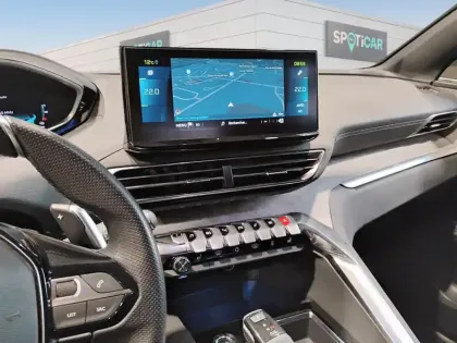 Photo 21 Peugeot 3008  Hybrid 225 e-EAT8 GT Pack