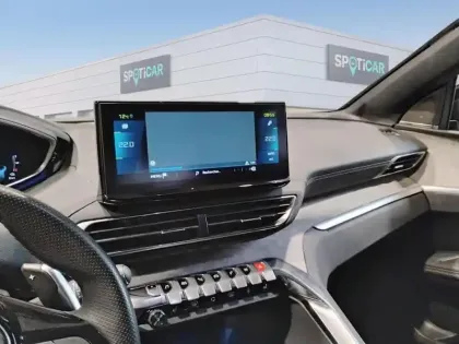 Photo 10 Peugeot 3008  Hybrid 225 e-EAT8 GT Pack