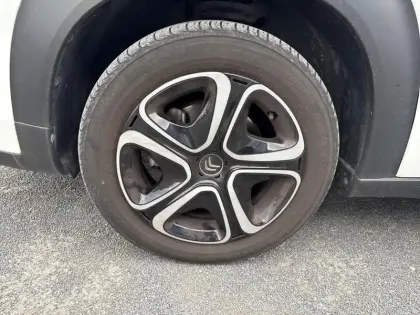 Photo 14 Citroën C3 Aircross  BlueHDi 120 S&S EAT6 Feel Pack Business