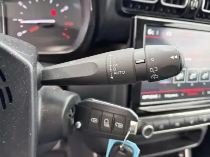 Photo 17 Citroën C3 Aircross  BlueHDi 120 S&S EAT6 Feel Pack Business