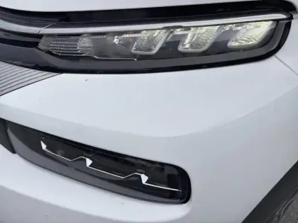 Photo 13 Citroën C3 Aircross  BlueHDi 120 S&S EAT6 Feel Pack Business