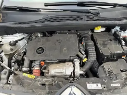 Photo 6 Citroën C3 Aircross  BlueHDi 120 S&S EAT6 Feel Pack Business