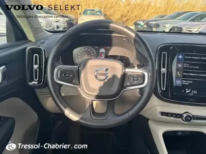 Photo 11 Volvo Xc40  D3 AdBlue 150 ch Geartronic 8 Momentum