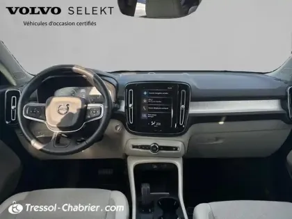 Photo 9 Volvo Xc40  D3 AdBlue 150 ch Geartronic 8 Momentum