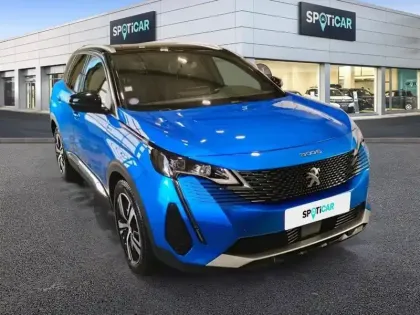 Photo 28 Peugeot 3008  Hybrid 225 e-EAT8 GT