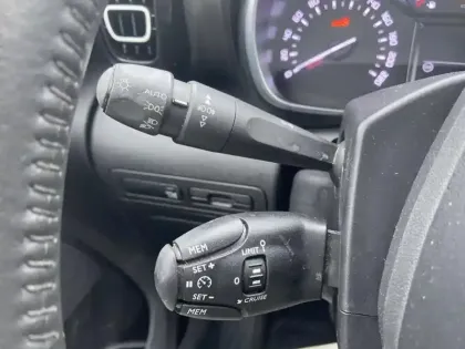 Photo 16 Citroën C3 Aircross  BlueHDi 120 S&S EAT6 Shine