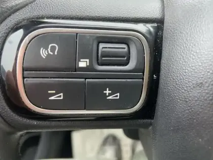 Photo 18 Citroën C3 Aircross  BlueHDi 120 S&S EAT6 Shine