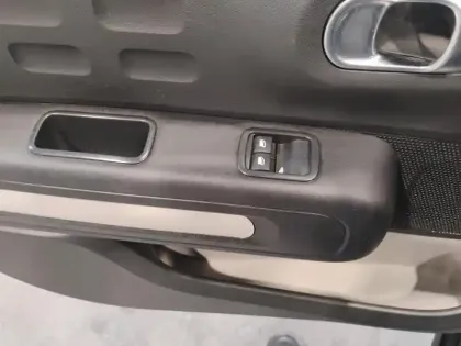 Photo 19 Citroën C3  PureTech 83 S&S BVM5 Feel Pack