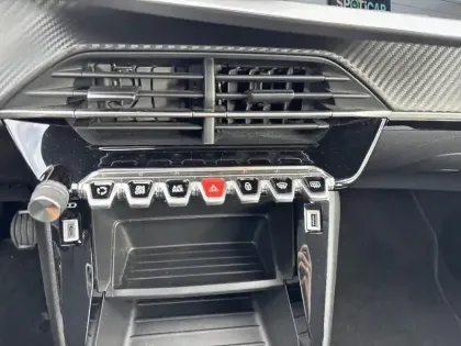 Photo 12 Peugeot 208  PureTech 75 S&S BVM5 Active