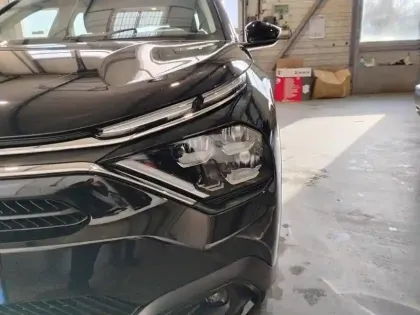 Photo 13 Citroën C4 e- 136 ch autonomie standard  Automatique Plus