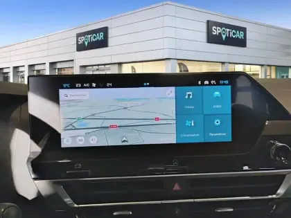 Photo 21 Citroën C4 e- 136 ch autonomie standard  Automatique Plus