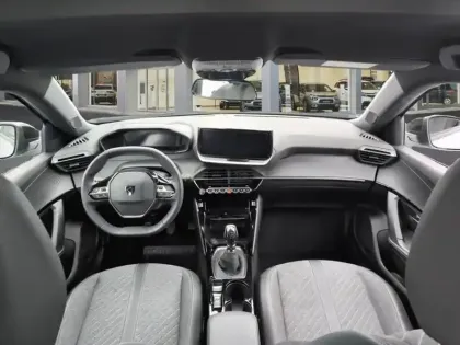 Photo 9 Peugeot 2008  100 S&S BVM6 Allure