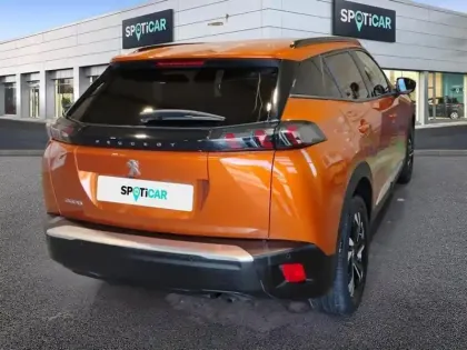 Photo 27 Peugeot 2008  PureTech 100 S&S BVM6 Allure