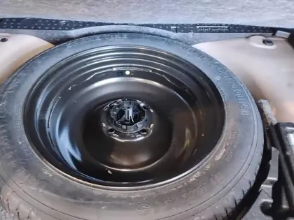 Photo 26 Peugeot 2008  PureTech 100 S&S BVM6 Allure