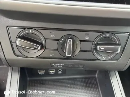 Photo 21 Seat Ibiza  1.0 75 ch S/S BVM5 Urban