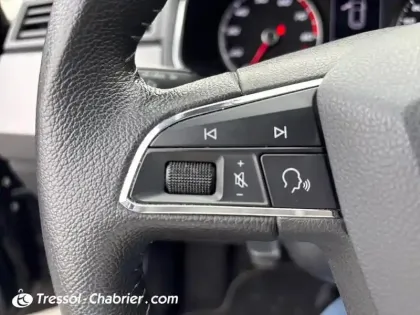 Photo 18 Seat Ibiza  1.0 75 ch S/S BVM5 Urban