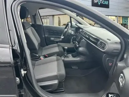 Photo 8 Citroën C3  PureTech 110 S&S BVM6 Shine