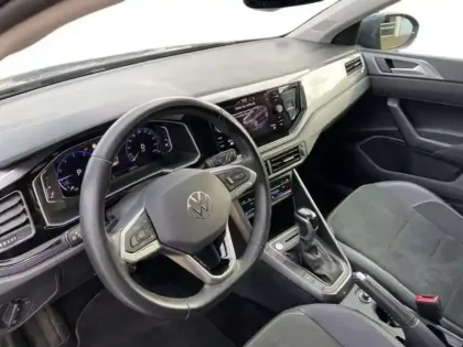 Photo 9 Volkswagen Taigo 1.0 TSI 110 DSG7 Style