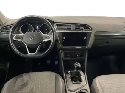 Photo 8 Volkswagen Tiguan 1.5 TSI 130ch BVM6 Life