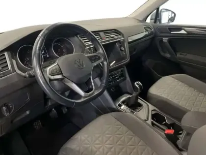 Photo 9 Volkswagen Tiguan 1.5 TSI 130ch BVM6 Life