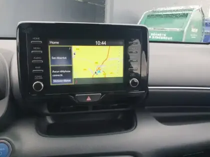 Photo 15 Toyota Yaris Hybride 116h Dynamic business