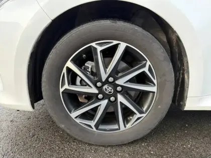 Photo 8 Toyota Yaris Hybride 116h Design