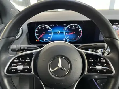 Photo 16 Mercedes Classe B 180 Progressive Line Edition