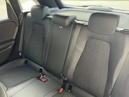 Photo 5 Mercedes Classe B 180 Progressive Line Edition