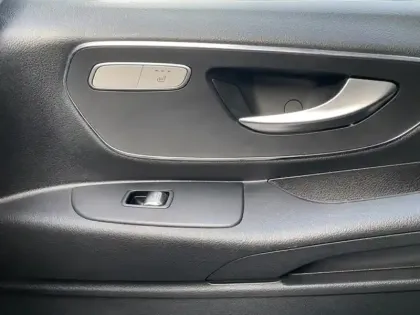 Photo 17 Mercedes Vito 119 CDI 4x4 Mixto Compact fg