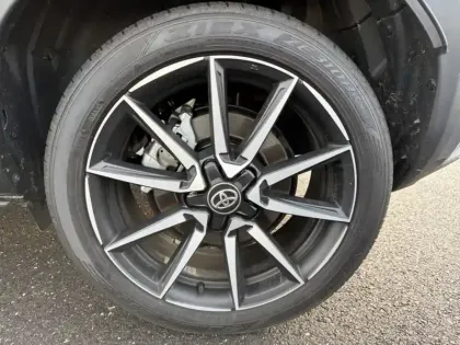 Photo 8 Toyota Yaris Hybride 1.5 HYBRID 130H GR SPORT AUTO 2W