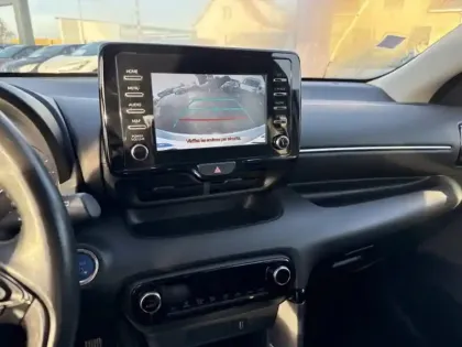 Photo 14 Toyota Yaris Hybride 116h Dynamic business