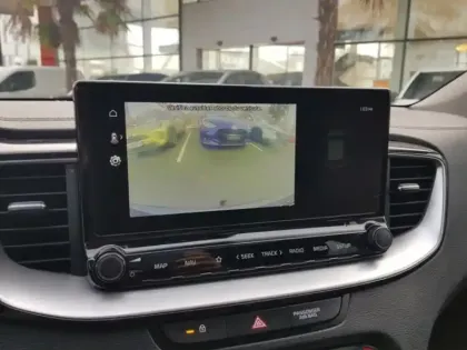 Photo 13 Kia Xceed 1.6 CRDI 136 ISG MHEV PREMIUM