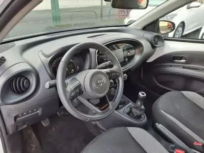 Photo 10 Toyota Aygo 1.0 VVT-i 72 Dynamic