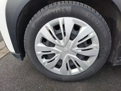 Photo 17 Toyota Aygo 1.0 VVT-i 72 Dynamic