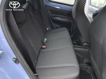 Photo 21 Toyota Aygo Hybride 116h Graphic ZEN