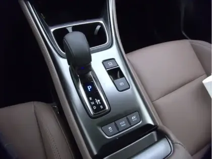 Photo 15 Lexus Lbx 1.5 136H 2WD Elegant HYBRIDE PACK