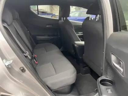 Photo 12 Toyota C-HR 1.8 HYBRIDE 122 DESIGN