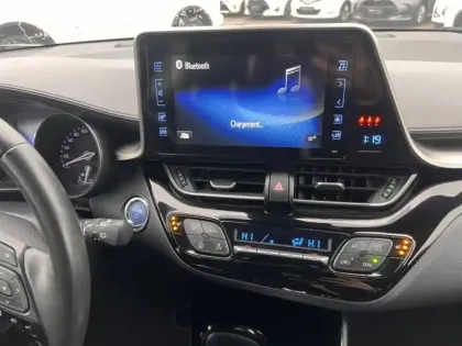 Photo 16 Toyota C-HR 1.8 HYBRIDE 122 DESIGN