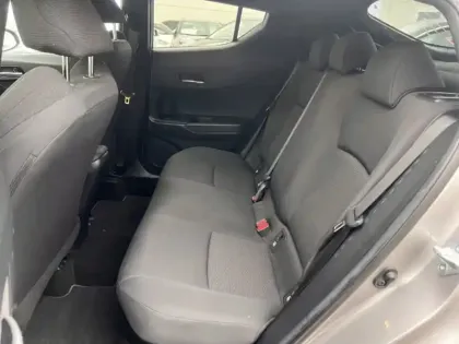 Photo 18 Toyota C-HR 1.8 HYBRIDE 122 DESIGN