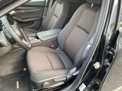 Photo 9 Mazda 3 2.5 e-SKYACTIV-G M-Hybrid 140ch Exclusive Line 2025 Euro6e