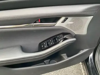 Photo 5 Mazda 3 2.5 e-SKYACTIV-G M-Hybrid 140ch Exclusive Line 2025 Euro6e