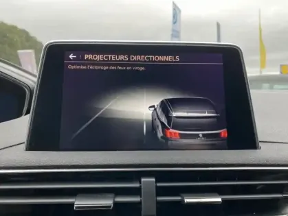 Photo 15 Peugeot 3008 II Puretech 130 S&S GT LINE