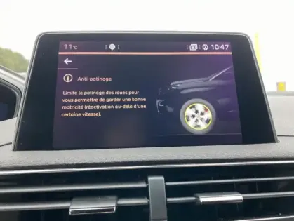 Photo 13 Peugeot 3008 II Puretech 130 S&S GT LINE