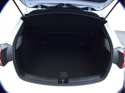 Photo 9 Mercedes Classe A 200 d AMG Line