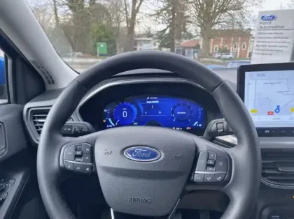 Photo 25 Ford Focus Gén. IV Ph2 Titanium X Business 5