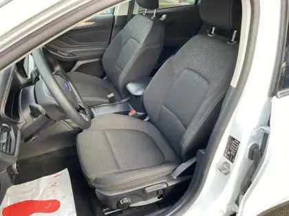 Photo 9 Ford Focus SW 1.0 Flexifuel mHEV 125ch Titanium X Business Powershift