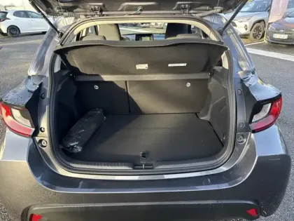Photo 9 Toyota Yaris Hybride 116h Dynamic business